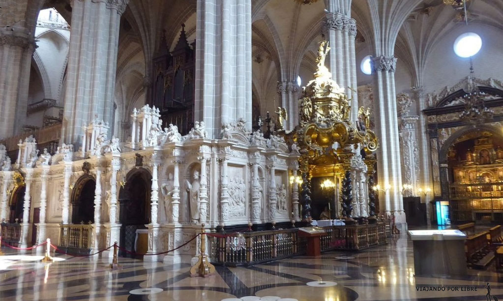 interior catedral de la seo