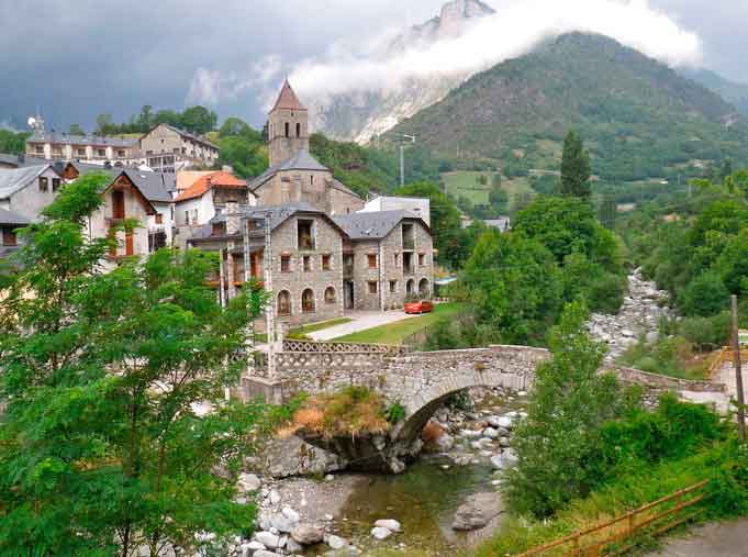 Que Ver En Bielsa Pueblo Foto Explorandofrancia Que Ver En Bielsa Pueblo Foto Explorandofrancia